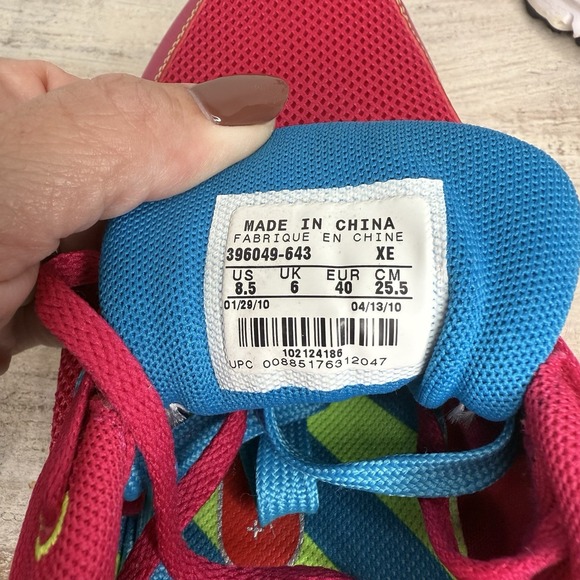 Nike Athletic Shoes in Pink and Blue - Picture 8 of 10